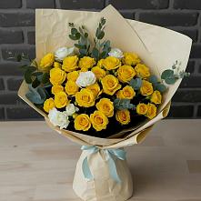 Букет цветов из:  Розы в Верхнем Карачане