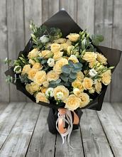 Букет цветов из:  Розы и Лизиантусы #REPLACE_PRED# Верхнем Карачане