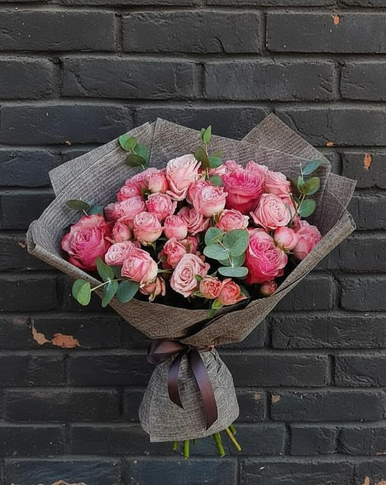 Букет цветов из: Розы в Верхнем Карачане