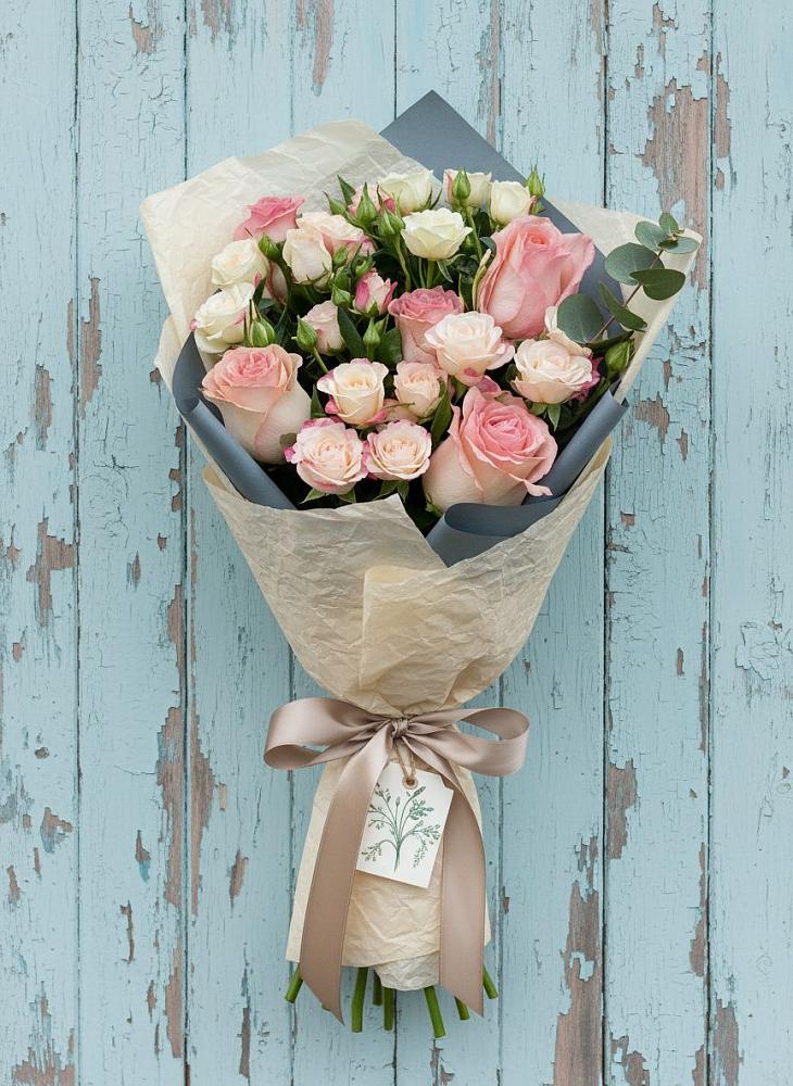 Букет цветов из: Розы в Верхнем Карачане