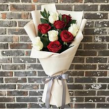 Букет цветов из:  Розы в Верхнем Карачане