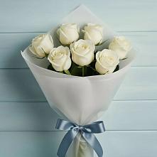 Букет 7 Белых роз Эдлесс Лав в Верхнем Карачане