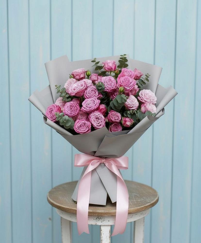 Букет цветов из: Розы в Верхнем Карачане