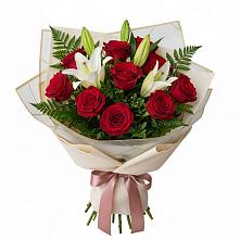 Букет цветов из:  Лилии и Розы в Верхнем Карачане