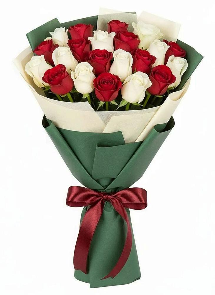 Букет Микс из красных и белых роз в Верхнем Карачане