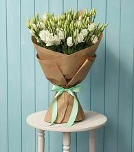 Букет цветов из:  Лизиантусы в Верхнем Карачане