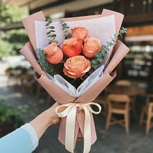 Букет цветов из:  Розы в Верхнем Карачане