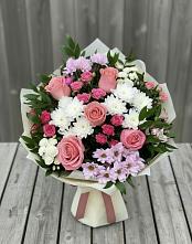 Букет цветов из:  Альстромерии, Гвоздики, Розы и Хризантемы #REPLACE_PRED# Верхнем Карачане