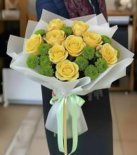 Букет цветов из:  Хризантемы и Розы в Верхнем Карачане