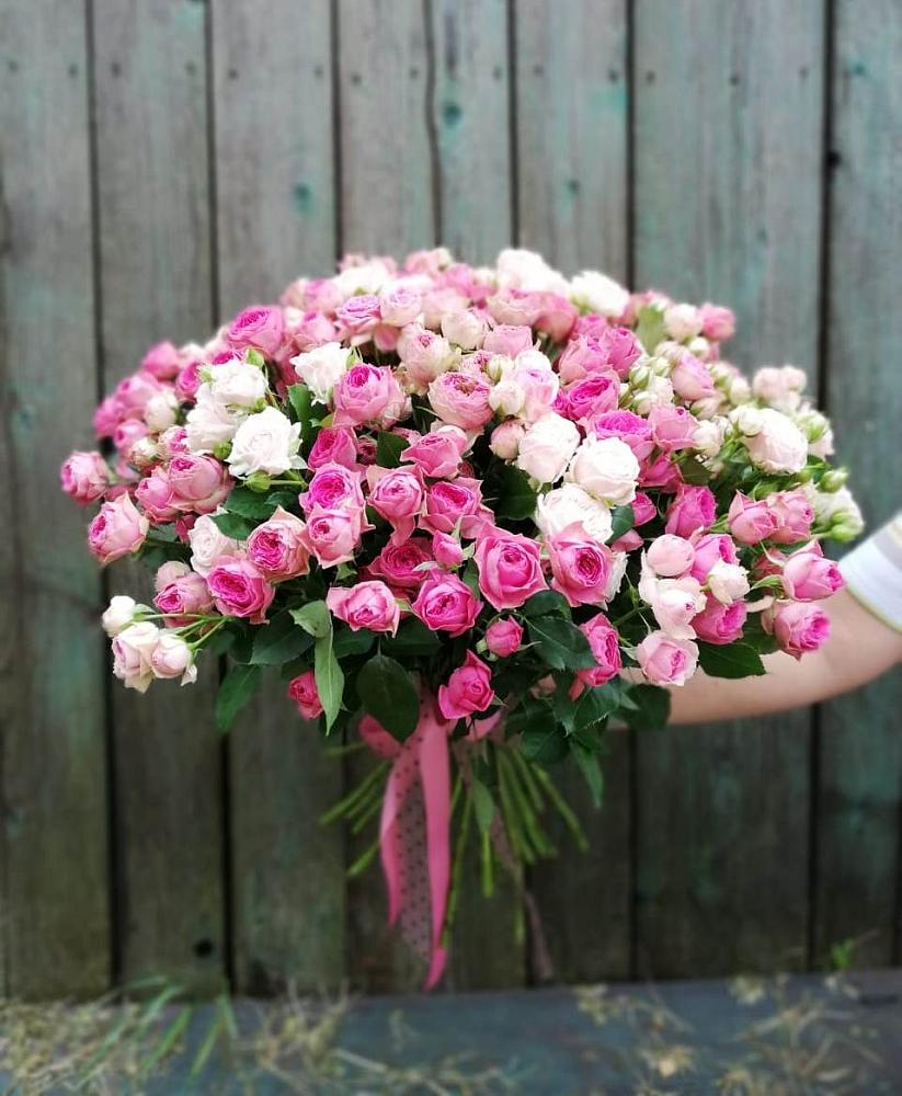 Букет Розовые кустовые розы Натали и Лав Лидия в Верхнем Карачане