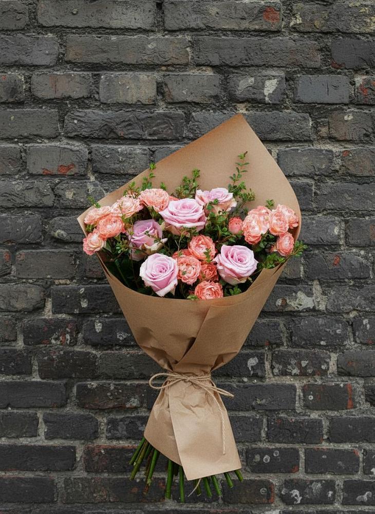 Букет цветов из: Розы в Верхнем Карачане