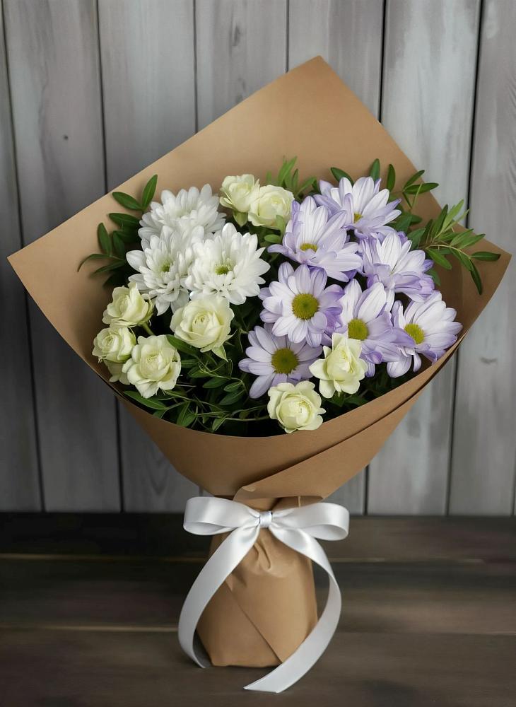 Букет цветов из: Хризантемы и Розы в Верхнем Карачане