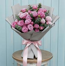 Букет цветов из:  Розы в Верхнем Карачане